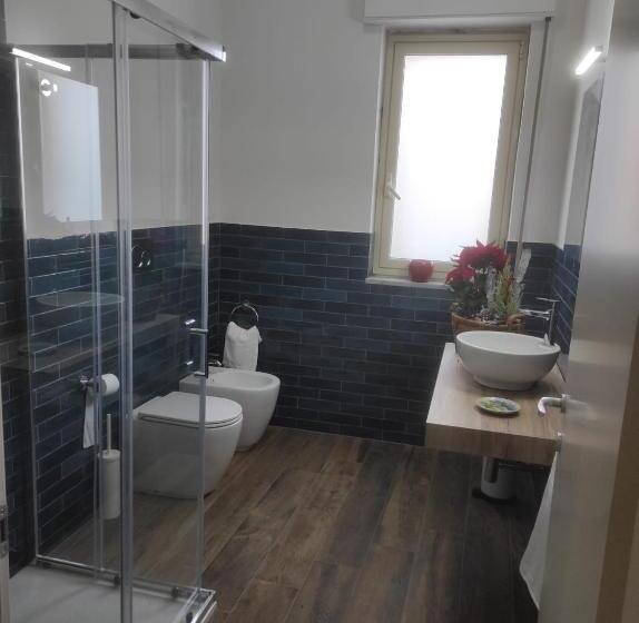 پانسیون Radici