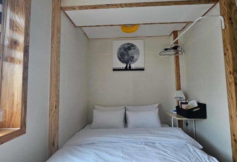 Pensione Young House