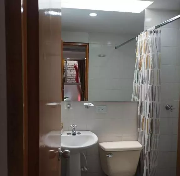 ベッドアンドブレックファースト Conforta Rentals & Spa