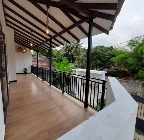 مبيت وإفطار Villa Sunset Tides