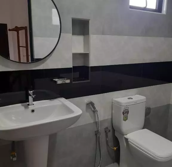 Aamiaismajoitus (B&B) Villa Sunset Tides