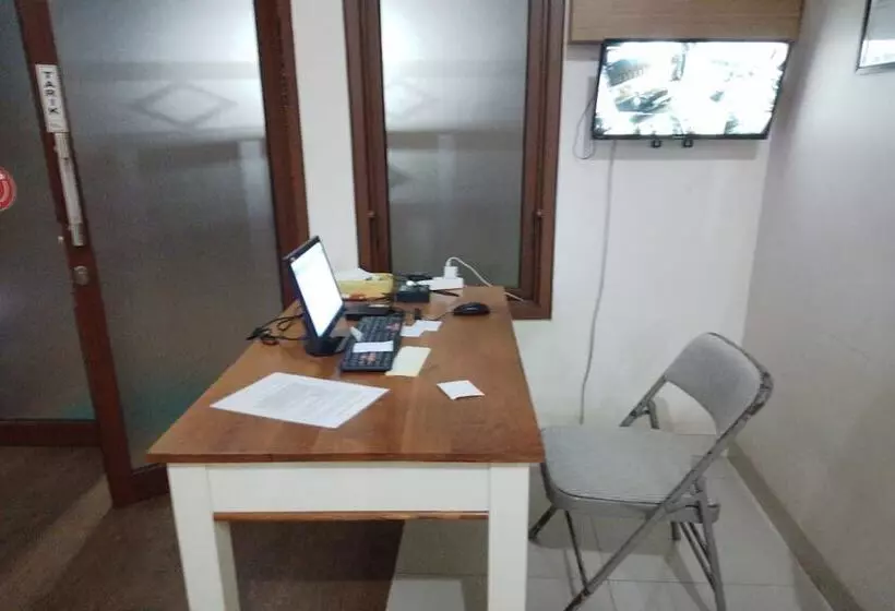 Hotelli Capital O 93437 Embung Banteran Cottage