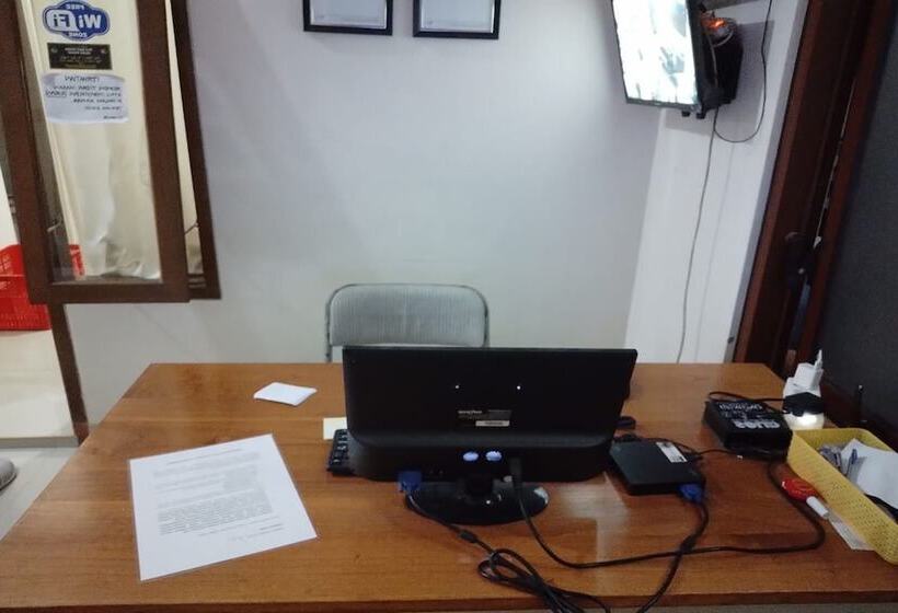 فندق Capital O 93437 Embung Banteran Cottage