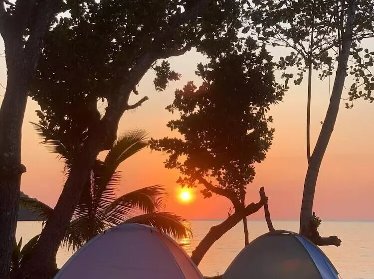 Hotelli Coral Bay Resort