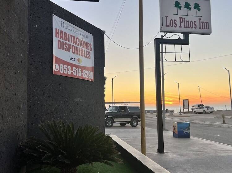 בית מלון כפרי Los Pinos Inn