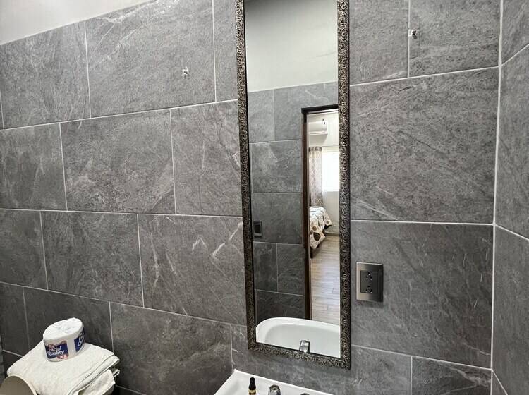 בית מלון כפרי Los Pinos Inn