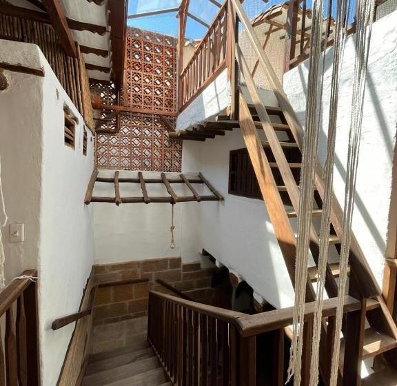 هتل Posada De La Abuelita