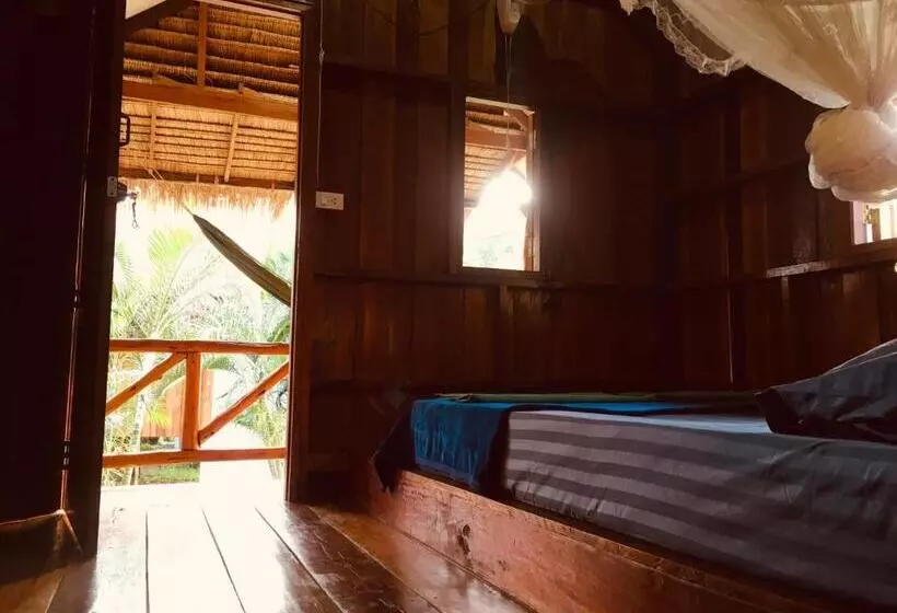 ホテル Seree Bungalows