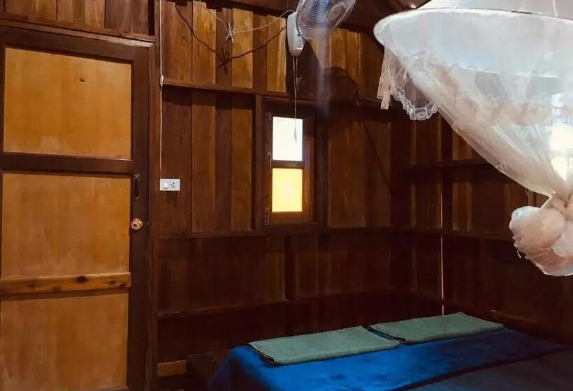 ホテル Seree Bungalows