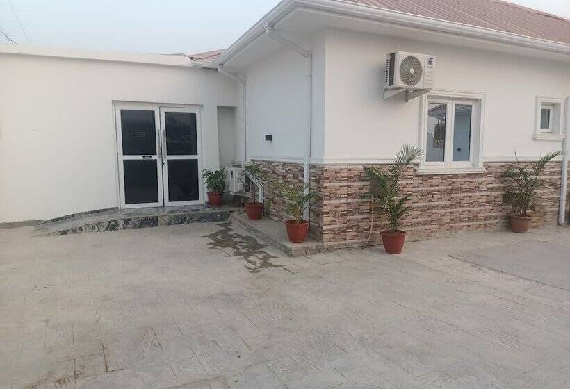 Skenyo Hotel & Apartments