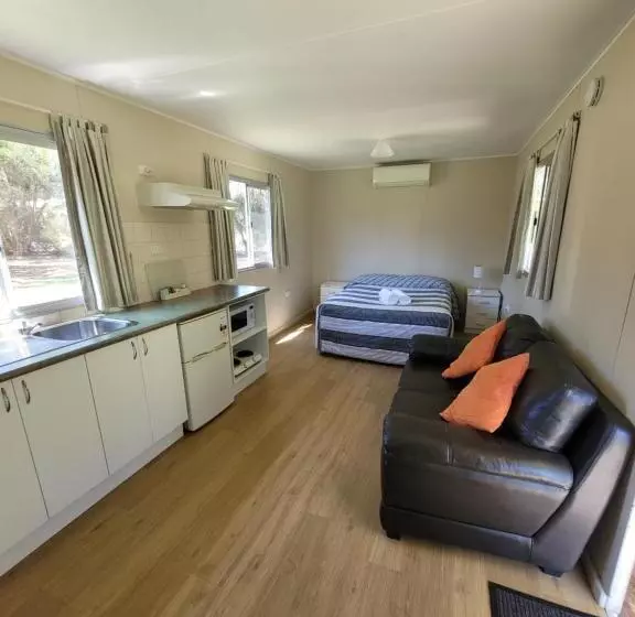 モーテル Mt Barker Holiday Park   Western Australia