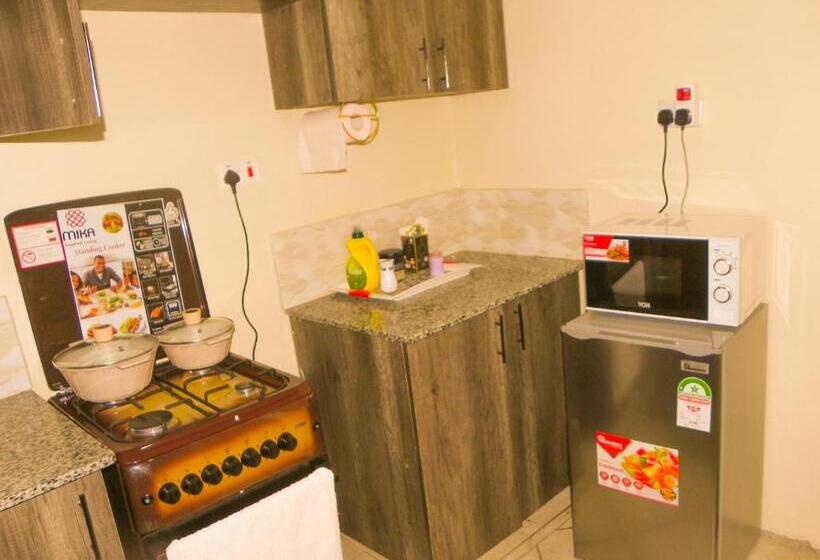 پانسیون Jack Haven Bnb