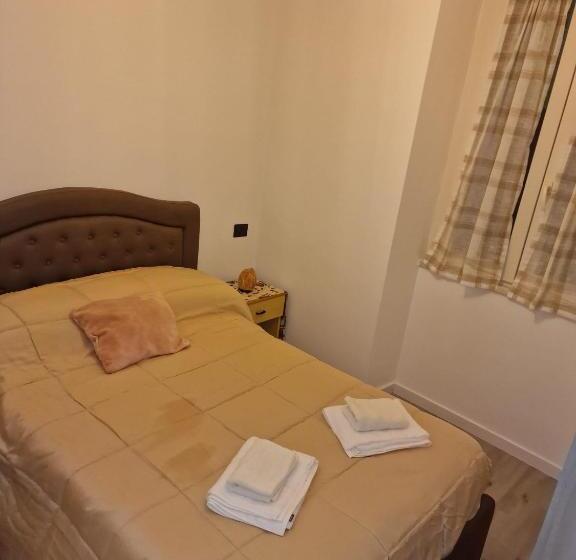 פנסיון Marcella Va A Civita