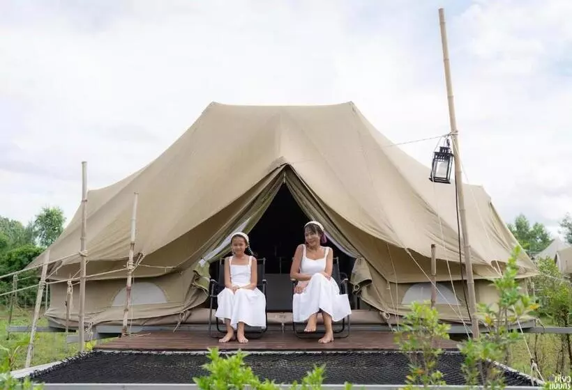 リゾートホテル A Moment Of Love...by Red Z @บ้านมุง เนินมะปราง