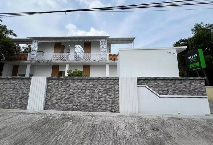 Urbanview Hotel Nimara Ngawi By Reddoorz