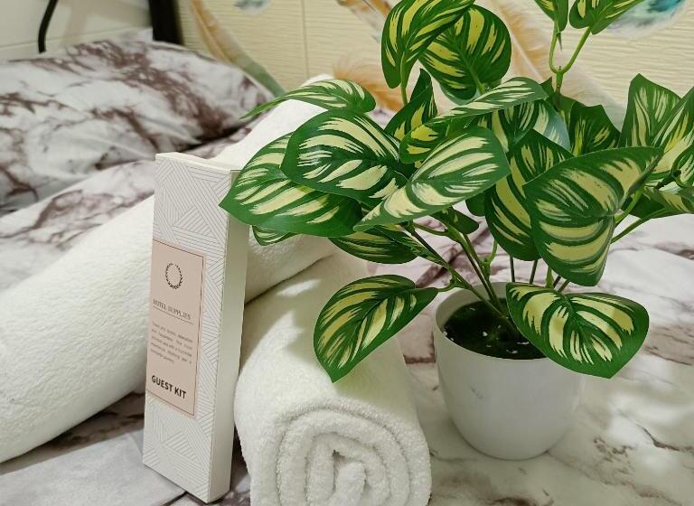 1br Condotel With Balcony At Edsa