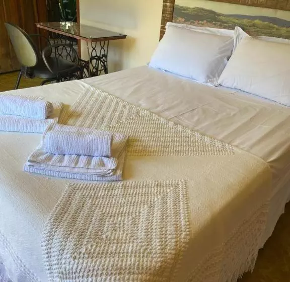 ユースホステル Escarpas Do Caraça