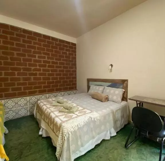 ユースホステル Escarpas Do Caraça