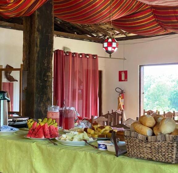 호스텔 Escarpas Do Caraça