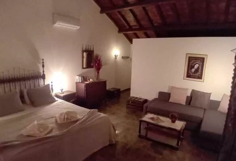 Aamiaismajoitus (B&B) Bbmontejunto