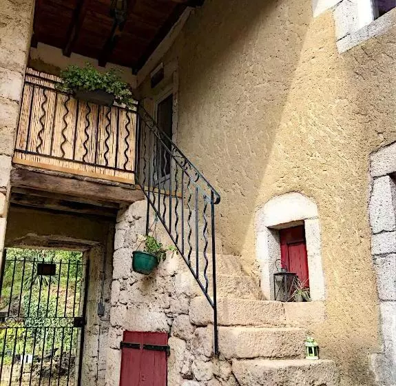 Aamiaismajoitus (B&B) Chambre D Hôte Lavande   Le Soleil Des Cévennes