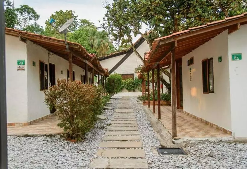 ホテル Campestre El Refugio De Las Guacamayas