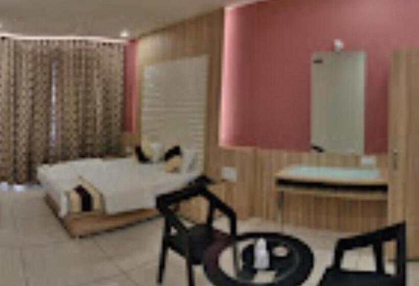 בית מלון כפרי Darshan & Guest House , Paldi