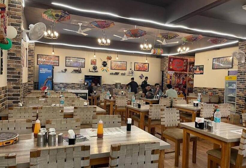 Отель Lutino Homes Opposite To D Mart Ramurthynagar