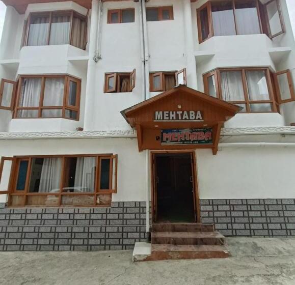 هتل Mehtaba