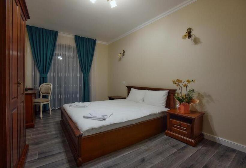 هتل Restaurant Imperium