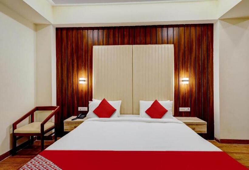 Hotelli O Sai Grand Luxurys