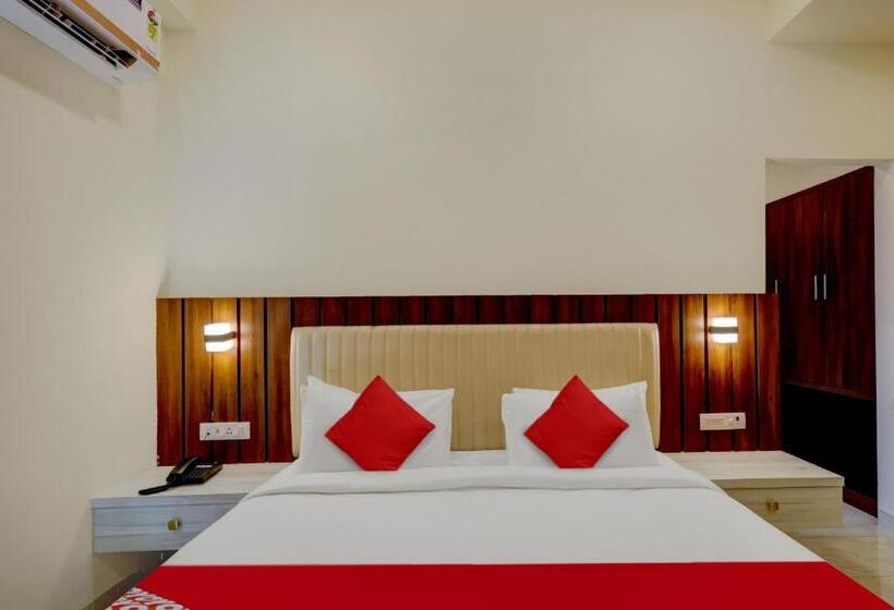 Hotelli O Sai Grand Luxurys