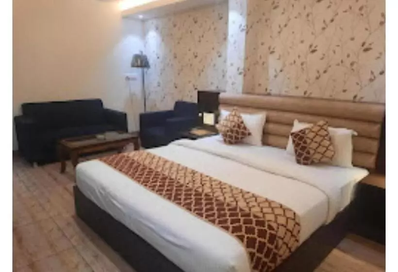ホテル Sharon Residency Madhya Pradesh
