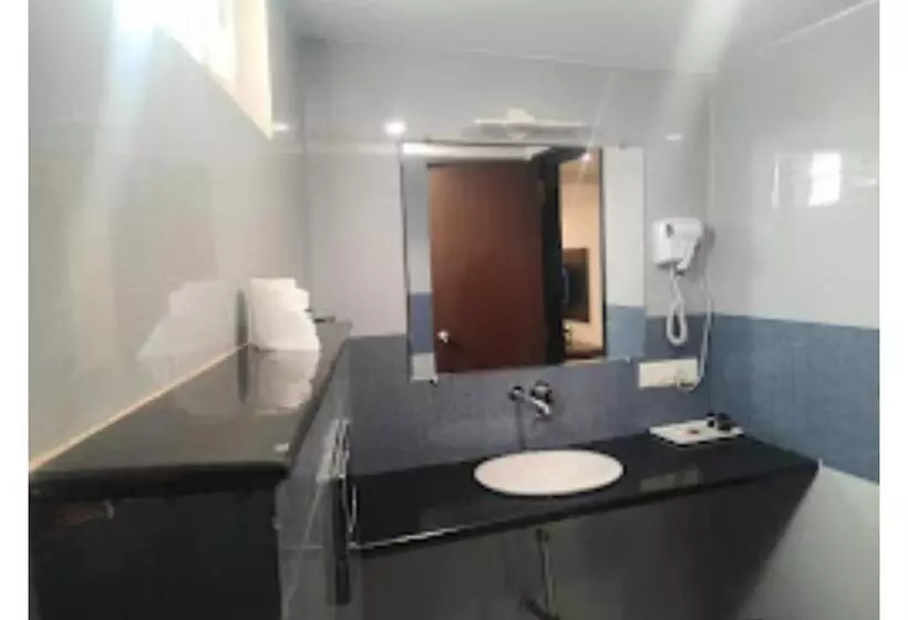 ホテル Sharon Residency Madhya Pradesh