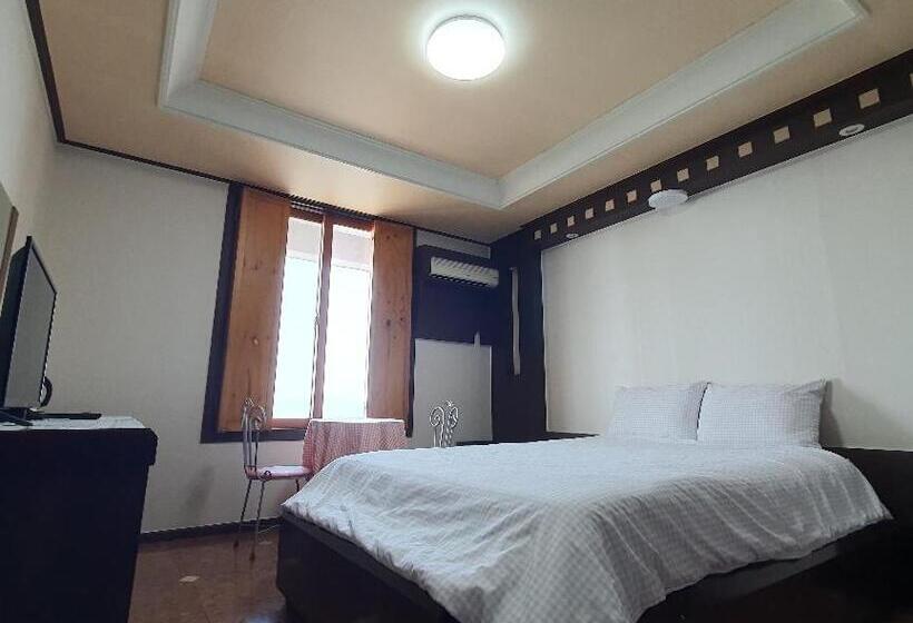 Отель Sm Resortel