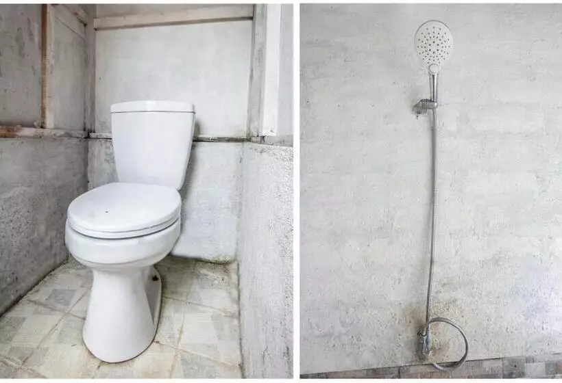 ホテル Spot On 93451 Bale Kertiasih