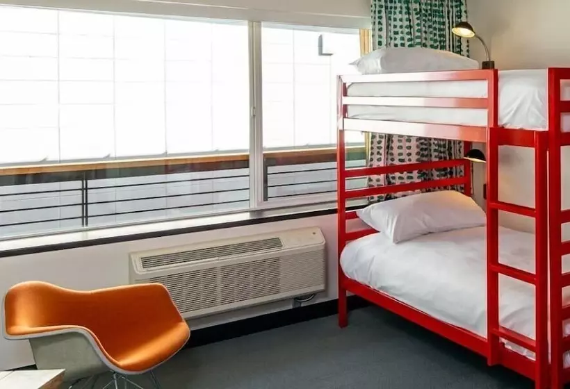 ホテル The Sparrow