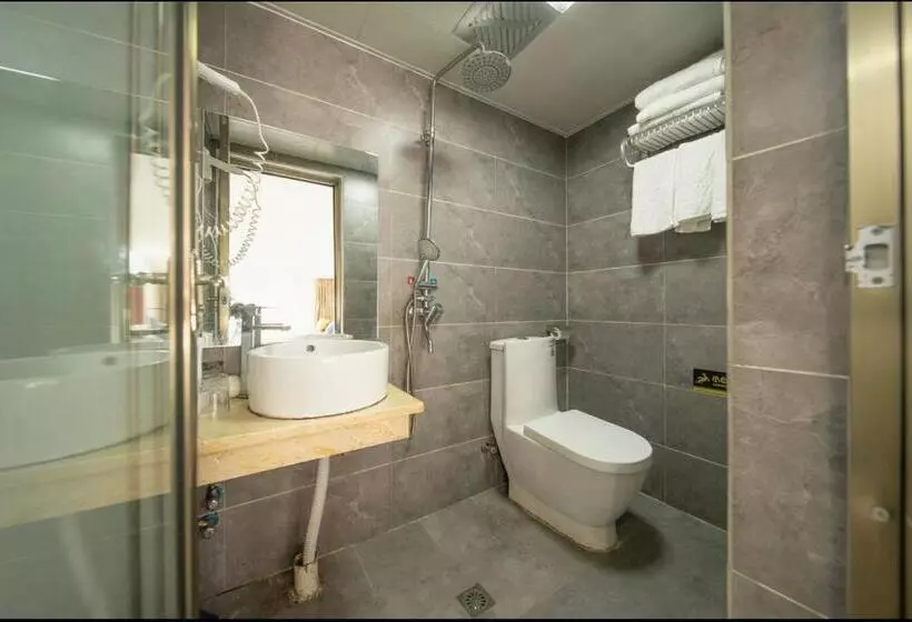 Hotelli Time Away Inn