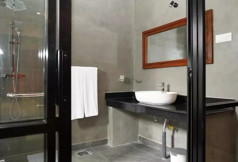 ホテル Woodgrove Cabanas