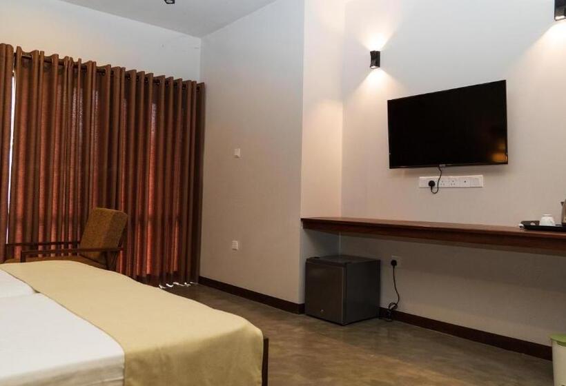 فندق Woodgrove Cabanas