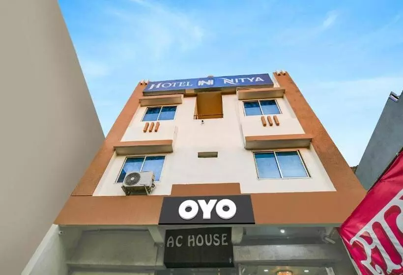 ホテル O Nitya