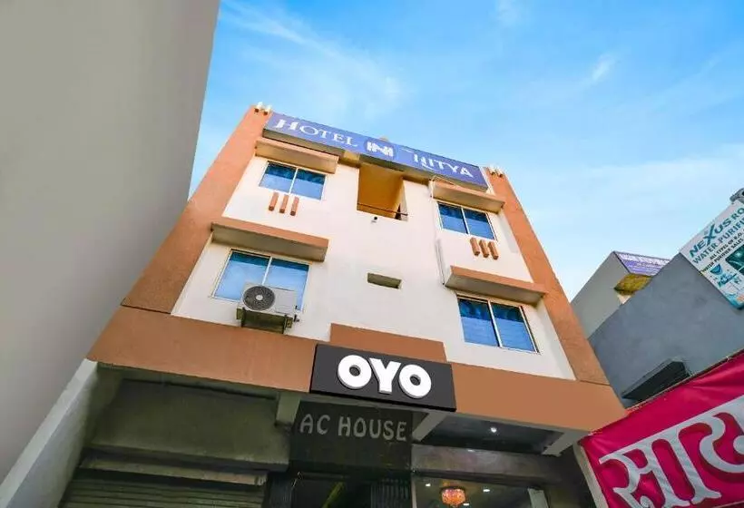 ホテル O Nitya