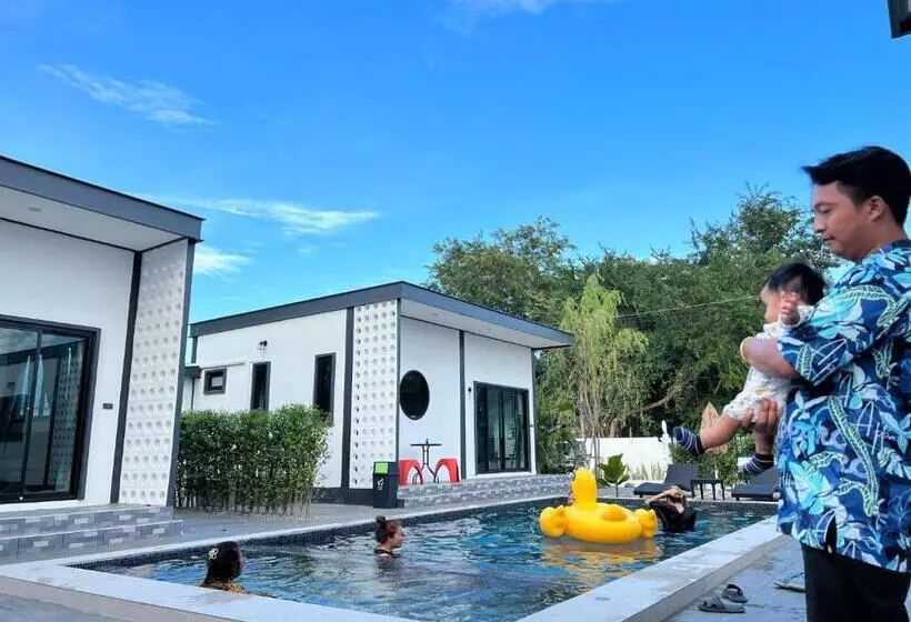 ペンション B.leaf Villa บีลีฟ วิลล่า