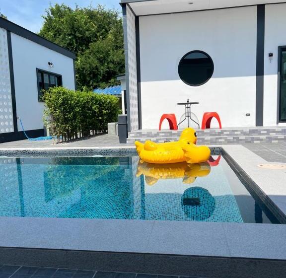 פנסיון B.leaf Villa บีลีฟ วิลล่า