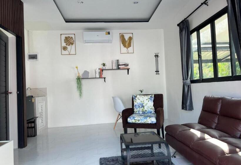 פנסיון B.leaf Villa บีลีฟ วิลล่า