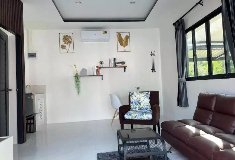 ペンション B.leaf Villa บีลีฟ วิลล่า