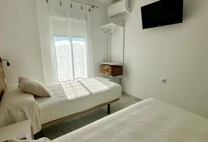 ペンション Hostal Merino Jédula