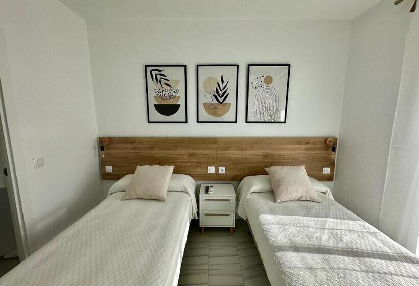 پانسیون Hostal Merino Jédula