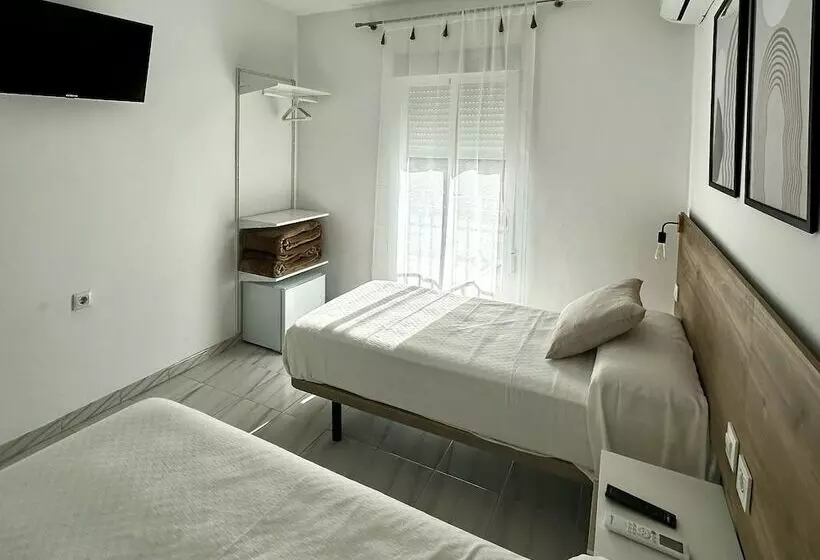 ペンション Hostal Merino Jédula