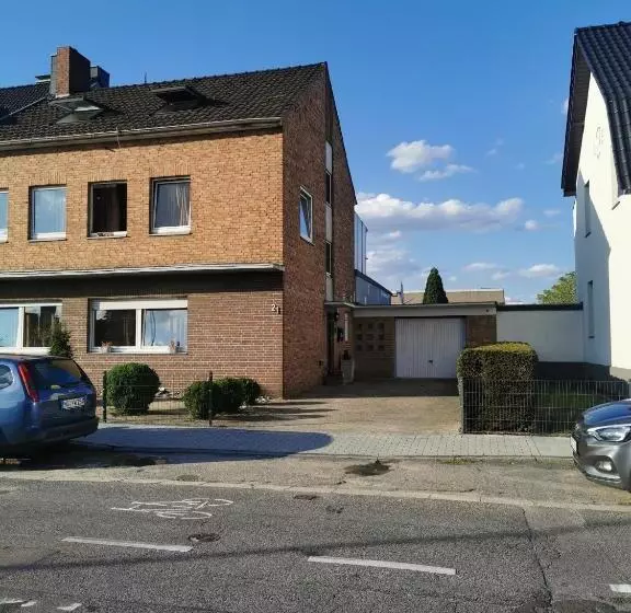 Majatalo Zimmer In Ein Haus Mit Waschmaschine